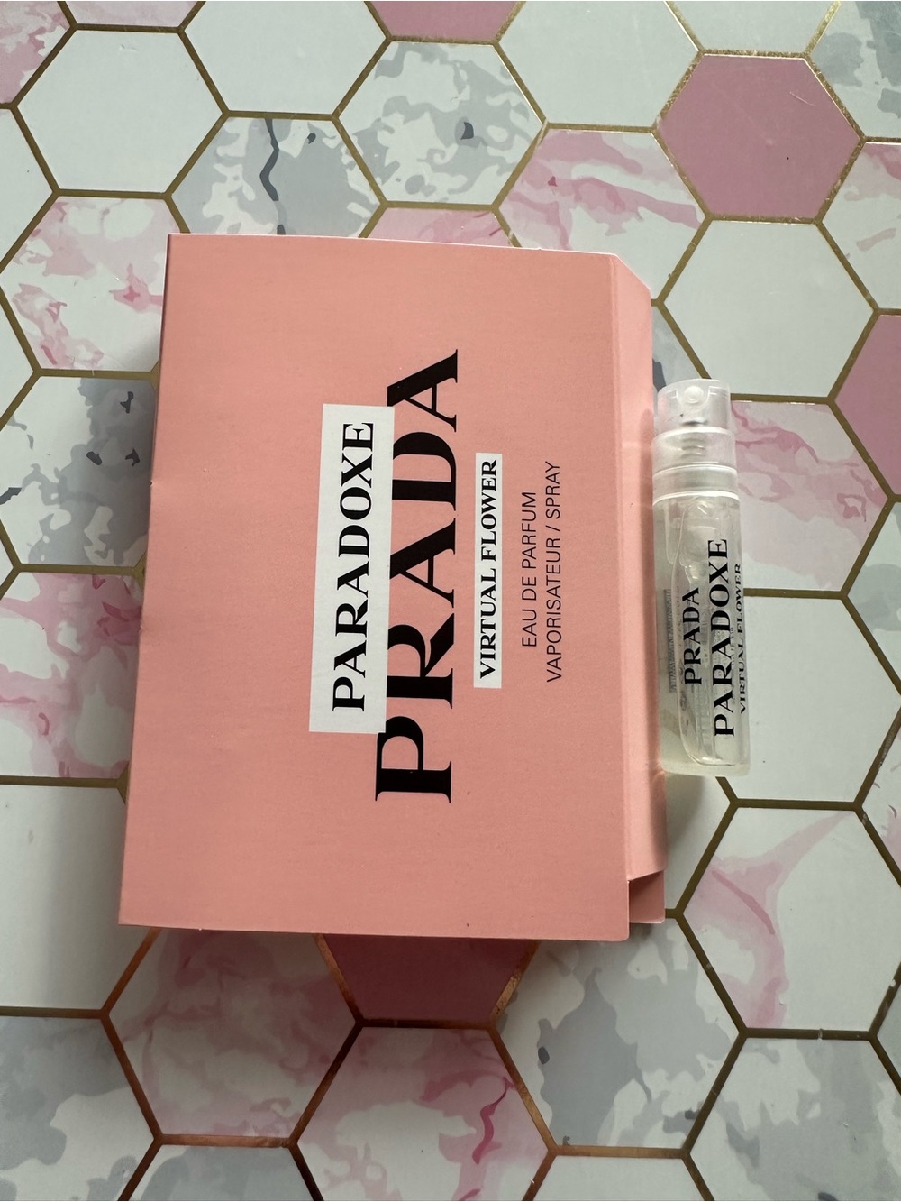 PRADA Paradoxe Virtual Flower EDP